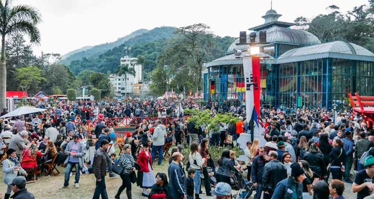 Viagens, Câmbio, Transporte para Shows e Eventos