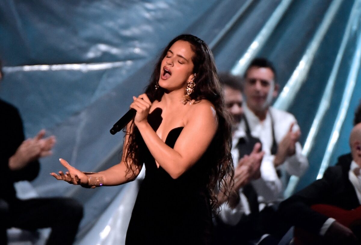  O que torna um show da Rosalía diferente de qualquer outro